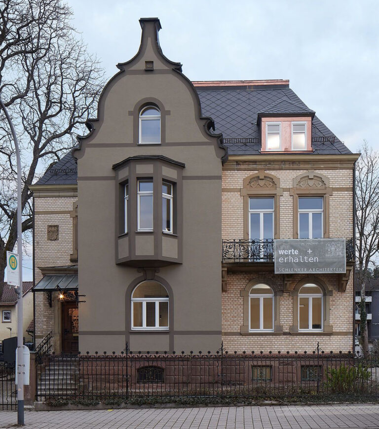 Jugendstilvilla Außenansicht und Bürogebäude von Schlenker Architekten